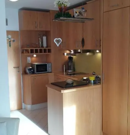 Herzlichkeit Mit Hallenbad Und Sauna By Monicare Lejlighed Seefeld in Tirol