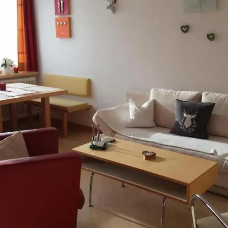 Herzlichkeit Mit Hallenbad Und Sauna By Monicare 아파트