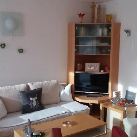 Herzlichkeit Mit Hallenbad Und Sauna By Monicare 아파트 *