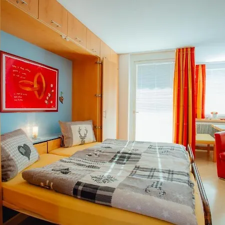 Herzlichkeit Mit Hallenbad Und Sauna By Monicare 아파트